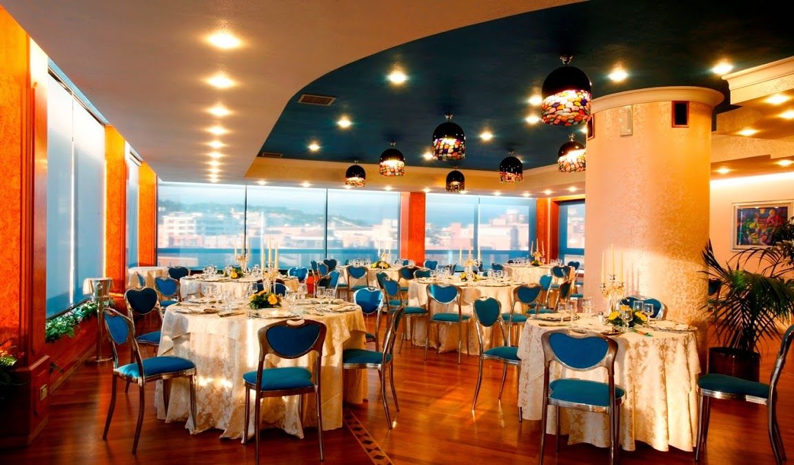Hotel Panorama Кальярі Ресторан фото