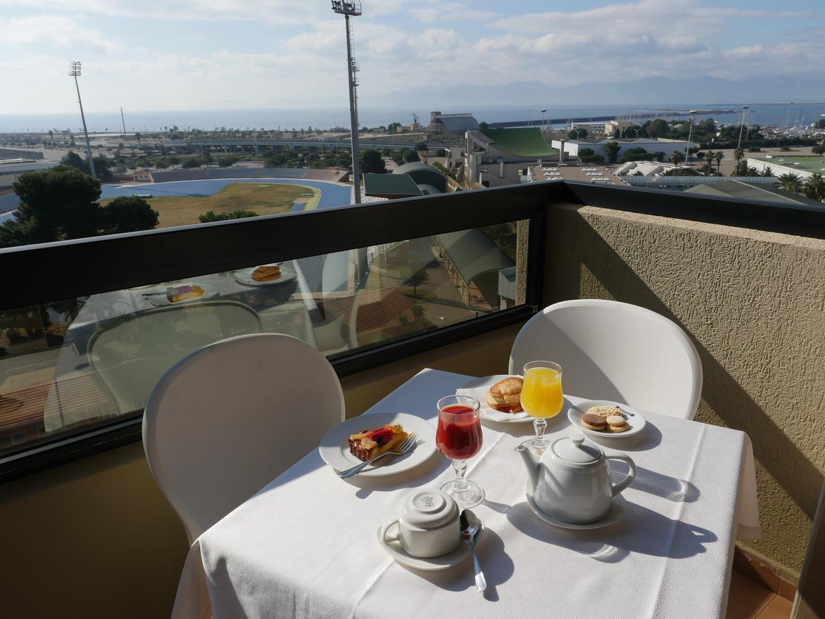 Hotel Panorama Кальярі Екстер'єр фото